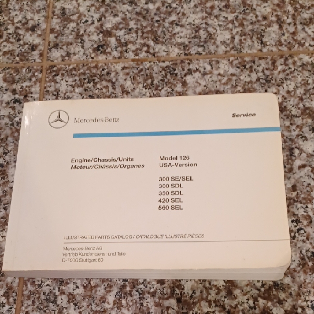Mercedes-Benz Service Manual - White